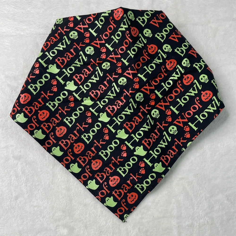 Old Navy Halloween Dog Bandana Black Orange Green Bark Woof Howl Boo Print OS